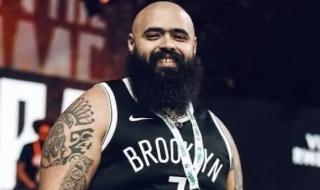 نشر
      مقاطع
      خادشة..
      استمرار
      حبس
      البلوجر
      محمد
      عبد
      العاطي