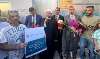 الجالية
      المصرية
      فى
      اليونان
      تنظم
      وقفة
      حضارية
      أمام
      سفارة
      مصر
      دعما
      لمؤسسات
      الدولة..
      فيديو
      وصور