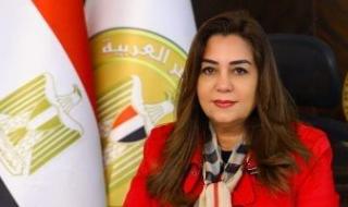 حركة
      المحليات..
      ترقية
      قيادات
      بالمحافظات
      للدرجة
      العالية
      (بالأسماء)