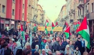 ميلانو
      تتظاهر
      من
      جديد
      من
      أجل
      فلسطين..
      فيديو