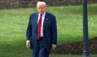 ترامب:
      استقالات
      وإقالات
      بى
      بى
      سى
      جاءت
      بعد
      فضيحة
      تزوير
      خطابى
      فى
      6
      يناير