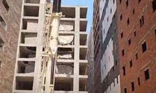 قانون
      الإيجار
      القديم..
      زيادة
      5
      أضعاف
      للوحدات
      التجارية
      و15%
      سنويا