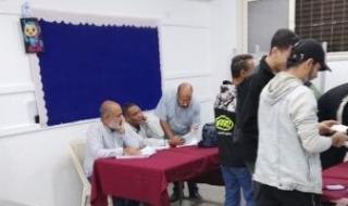 استمرار
      توافد
      المواطنين
      على
      اللجان
      الفرعية
      بعين
      شمس
      والمطرية
      قبل
      غلق
      التصويت