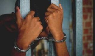 5
      قرارات
      لمدرسة
      الإسكندرية
      فى
      واقعة
      تعدى
      عامل
      على
      الطلاب..
      تفاصيل