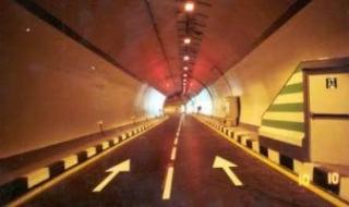 تشغيل
      مستمر
      الخميس
      والجمعة..
      مواعيد
      عمل
      نفق
      الأزهر
      فى
      رمضان