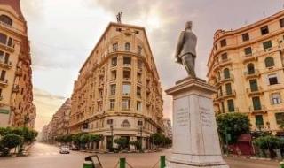 «الإيجار
      القديم»
      زيادة
      5
      أضعاف
      للوحدات
      غير
      السكنى..
      اعرف
      التفاصيل
      فى
      القانون