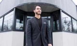 عبد
      الله
      السيد..
      مصرى
      يسعى
      ليصبح
      أول
      سيناتور
      مسلم
      بالشيوخ
      الأمريكى