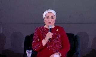 السيدة
      انتصار
      السيسى
      من
      فعالية
      فرحة
      مصر:
      «فرحانة
      فرحة
      أم
      بتجوز
      بنتها»