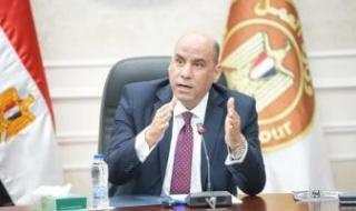 وزير
      العمل
      يعلن
      صرف
      منحتين
      للعمالة
      غير
      المنتظمة
      بقيمة
      767
      مليون
      جنيه