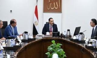 رئيس الوزراء يتابع الجهود المبذولة لتطوير آلية الدعم النقدى السلعى