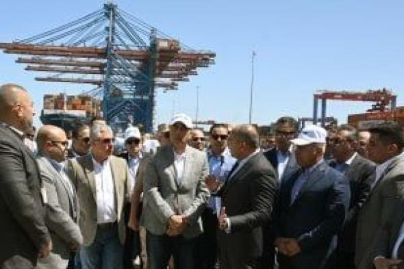 رئيس
      الوزراء
      يتفقد
      محطة
      دحرجة
      السيارات
      RORO
      التابعة
      لشركة
      SCAT