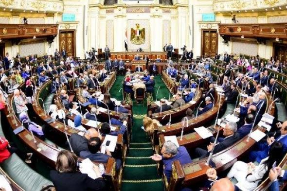 لماذا
      يفرض
      مشروع
      قانون
      مزاولة
      الصيدلة
      سنة
      تدريب
      إجباري
      على