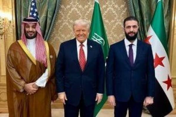 ترامب:
      لم
      أستشر
      إسرائيل
      قبل
      لقاء
      الشرع
      وإيران
      "تتعلم
      سريعا"
      وعلينا
      دعم
      غزة