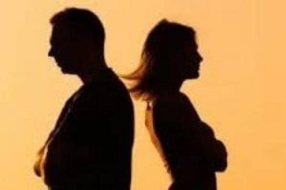 القانون
      يحسم
      الجدل..
      هل
      من
      حق
      الزوجة
      تطلب
      خدامة
      على
      نفقة
      الزوج؟