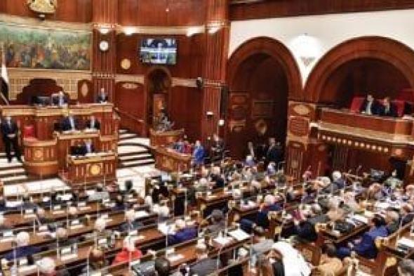 توفير
أكثر
من
30
سلعة
أساسية
خلال
2024
على
بطاقات
التموين
بـ36
مليار
جنيه