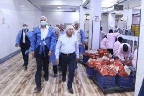 كامل
      الوزير
      يفتتح
      مشروعات
      جديدة
      باستثمارات
      محلية
      وأجنبية
      فى
      الصعيد