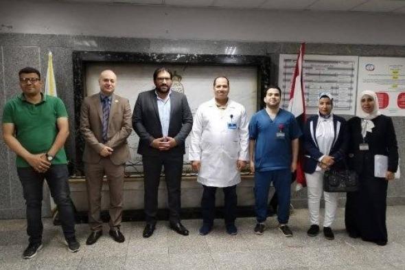 مدير
      فرع
      التأمين
      الصحي
      بالغربية
      يتفقد
      مستشفى
      المبرة
      بطنطا..