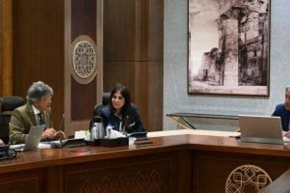 طارق
      نور:
      برنامج
      "المواجهة"
      يستهدف
      التعرف
      على
      تحديات
      قطاعات
      الدولة
      التنموية
