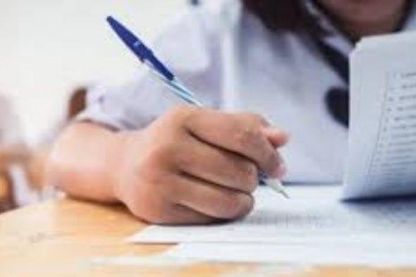 دعاء
      الامتحان
      لمن
      يعانون
      النسيان..
      بـ4
      آيات
      قرآنية
      تتذكر
      ما