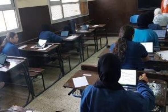 تسليم
      التابلت
      لطلاب
      أولى
      ثانوى
      المنتظمين
      بالمدارس
      الرسمية
      فقط