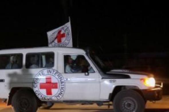 الصليب
      الأحمر
      يعلن
      استلام
      جثتى
      رهينتين
      إسرائيليتين
      من
      حركة
      حماس