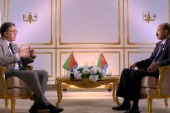 رئيس
      إريتريا:
      مصر
      عبرت
      عن
      حضارتها
      العريقة
      خلال
      افتتاح
      المتحف
      الكبير