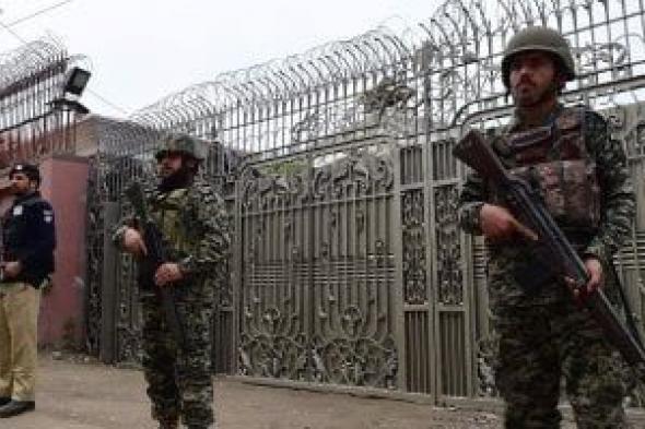 هجوم
      مسلح
      على
      مدرسة
      فى
      جنوب
      وزيرستان
      الباكستانية