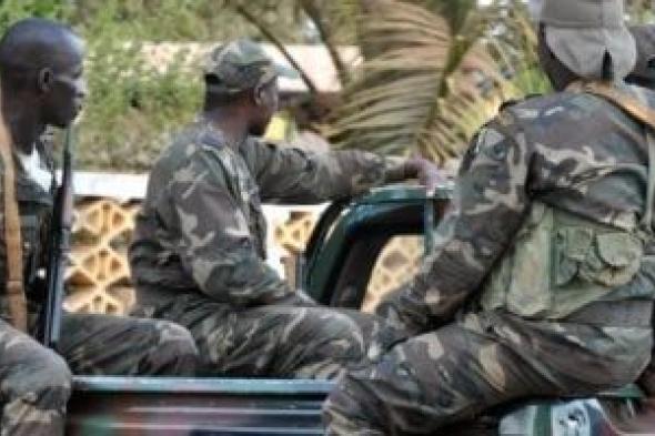 إغلاق
      شامل
      وحدود
      مغلقة..
      غينيا
      بيساو
      تدخل
      أخطر
      ساعاتها
      فماذا
      يحدث
      هناك؟