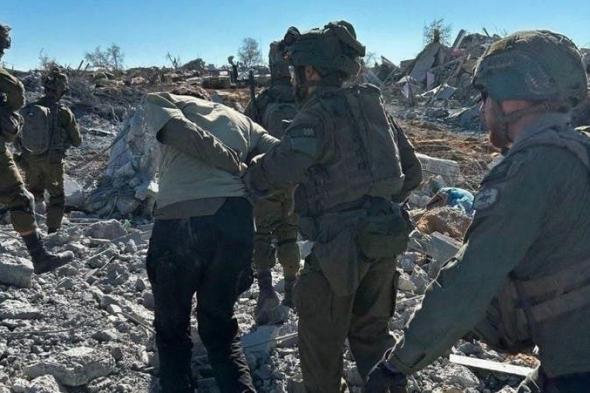 بعد
      خروجهم
      من
      "أنفاق
      رفح"..
      جيش
      الاحتلال
      يقتل
      4
      ويعتقل
      2