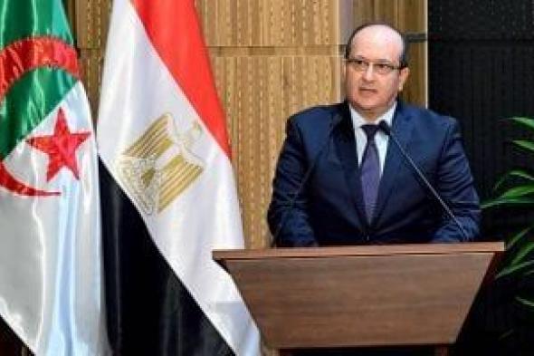 الوزير
      الأول
      بالجزائر:
      لدينا
      شركات
      مصرية
      تعد
      نموذجا
      للمثابرة
      ودليلا
      للنجاح