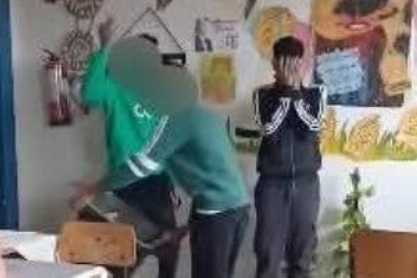 أخبار
      مصر..
      فصل
      الطلاب
      المتورطين
      فى
      واقعة
      إهانة
      معلمة
      الإسكندرية
      لمدة
      عام