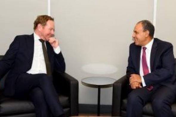 وزير
الخارجية
يبحث
مع
نظيره
الهولندي
العلاقات
الثنائية
والأوضاع
في
غزة