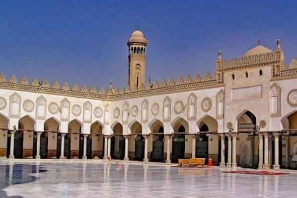 مسئول
      بالأزهر
      يكشف
      كيف
      تواجدت
      المؤسسات
      الدينية
      الرسمية
      في