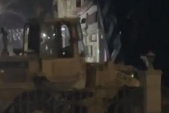 وفاة
      سائق
      إثر
      سقوط
      سيارة
      نقل
      من
      أعلى
      دائرى
      الطالبية
      واشتعال
      النيران
      بعقار
      سكنى