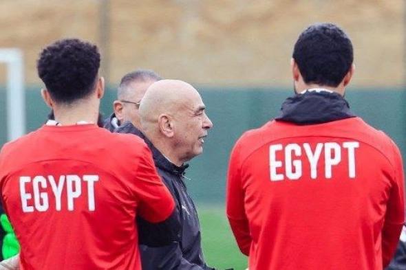 مواجهة
      جنوب
      أفريقيا
      عنق
      الزجاجة
      لمنتخب
      مصر