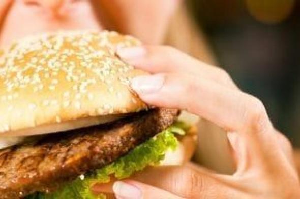 دراسة
      تربط
      بين
      الأطعمة
      فائقة
      التصنيع
      وخطر
      الإصابة
      بسرطان
      الرئة..
      تفاصيل