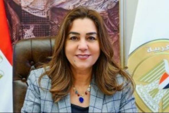 التنمية
      المحلية
      تستعد
      لإعلان
      مسابقة
      جديدة
      لتعيين
      35
      وظيفة
      قيادية
      بالوزارة