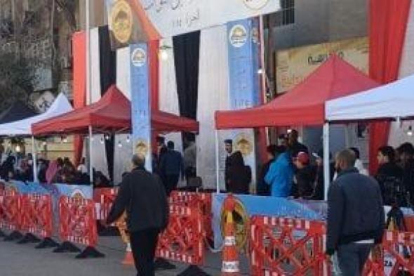 خطة
      أمنية
      محكمة
      لتأمين
      اللجان
      الانتخابية
      فى
      إعادة
      التصويت
      بـ27
      دائرة