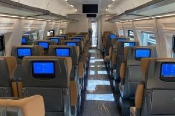 سرعة
      وراحة..
      مواعيد
      قطار
      تالجو
      الفاخر
      وأسعار
      التذاكر
      اليوم
      الخميس
      15-1-2026