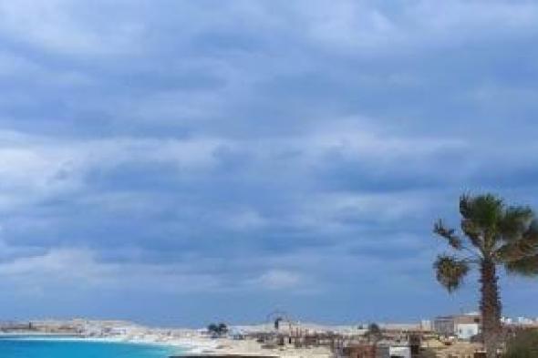 الطقس
      اليوم..
      انخفاض
      بالحرارة
      وشبورة
      تصل
      للضباب
      والصغرى
      بالقاهرة
      12