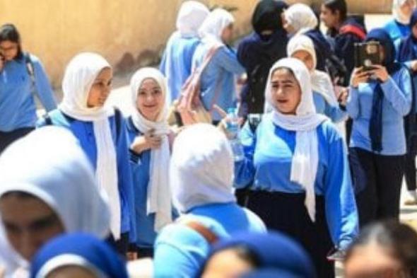 صفحات
      الغش
      تنشر
      أسئلة
      من
      امتحانات
      الشهادة
      الإعدادية