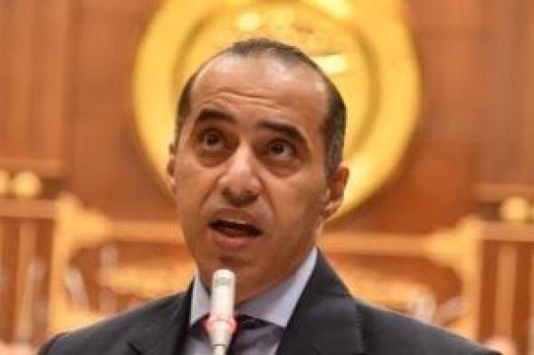 مجلس
      الشيوخ
      يوافق
      على
      طلب
      الحكومة
      بإعادة
      المداولة
      على
      قانون
      الضريبة
      العقارية