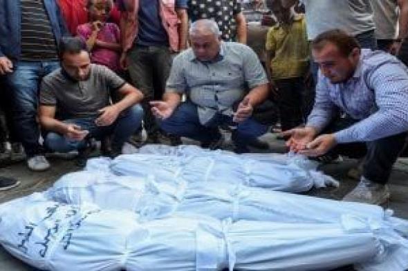 غزة:
      أكثر
      من
      3
      آلاف
      مفقود
      ونحو
      8
      آلاف
      جثمان
      تحت
      الأنقاض