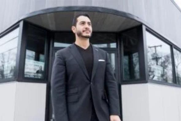 عبد
      الله
      السيد..
      مصرى
      يسعى
      ليصبح
      أول
      سيناتور
      مسلم
      بالشيوخ
      الأمريكى