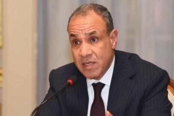 وزير
      الخارجية
      يستضيف
      رؤساء
      الهيئات
      والمؤسسات
      الإعلامية
      ورؤساء
      مجالس
      إدارات
      وتحرير
      الصحف