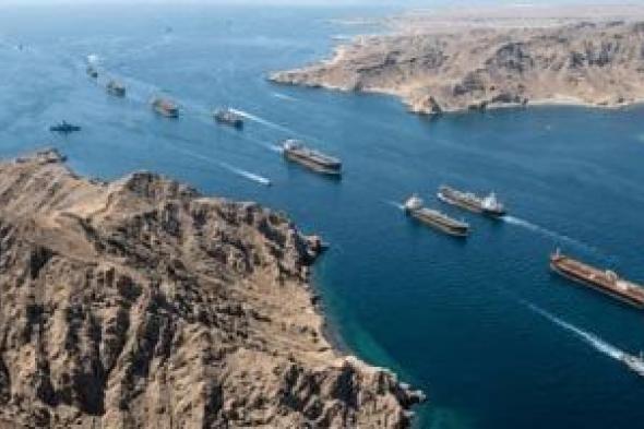 خارجية
      إيران:
      لا
      عداوة
      مع
      دول
      الجوار
      ونبحث
      مع
      عمان
      آليات
      العبور
      فى
      هرمز