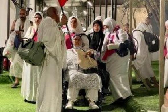 نجاح
      نفرة
      حجاج
      الجمعيات
      الأهلية
      من
      عرفات
      إلى
      مزدلفة..
      صور