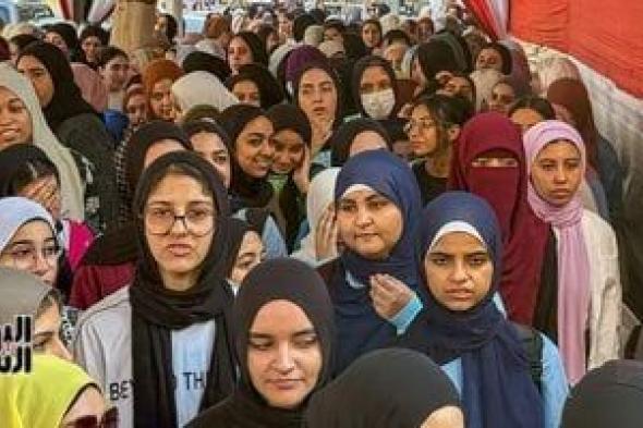 وزارة
      التعليم:
      الحصول
      على
      رقم
      جلوس
      طلاب
      الثانوية
      مجانا
      من
      المدارس