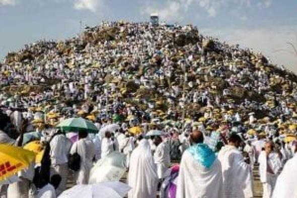 أمواج
      التلبية
      تفيض
      في
      رحاب
      خطبة
      الوداع..
      الحجاج
      يتوافدون
      على
      مسجد
      نمرة