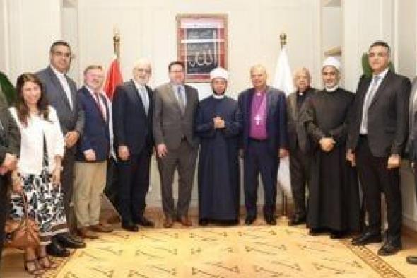 وزير
      الأوقاف:
      حرية
      الاعتقاد
      مبدأ
      راسخ
      فى
      الإسلام
      والمسلم
      الحق
      حريص
      عليها